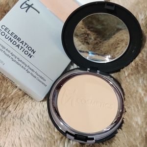 Celebration Foundation light color NWT